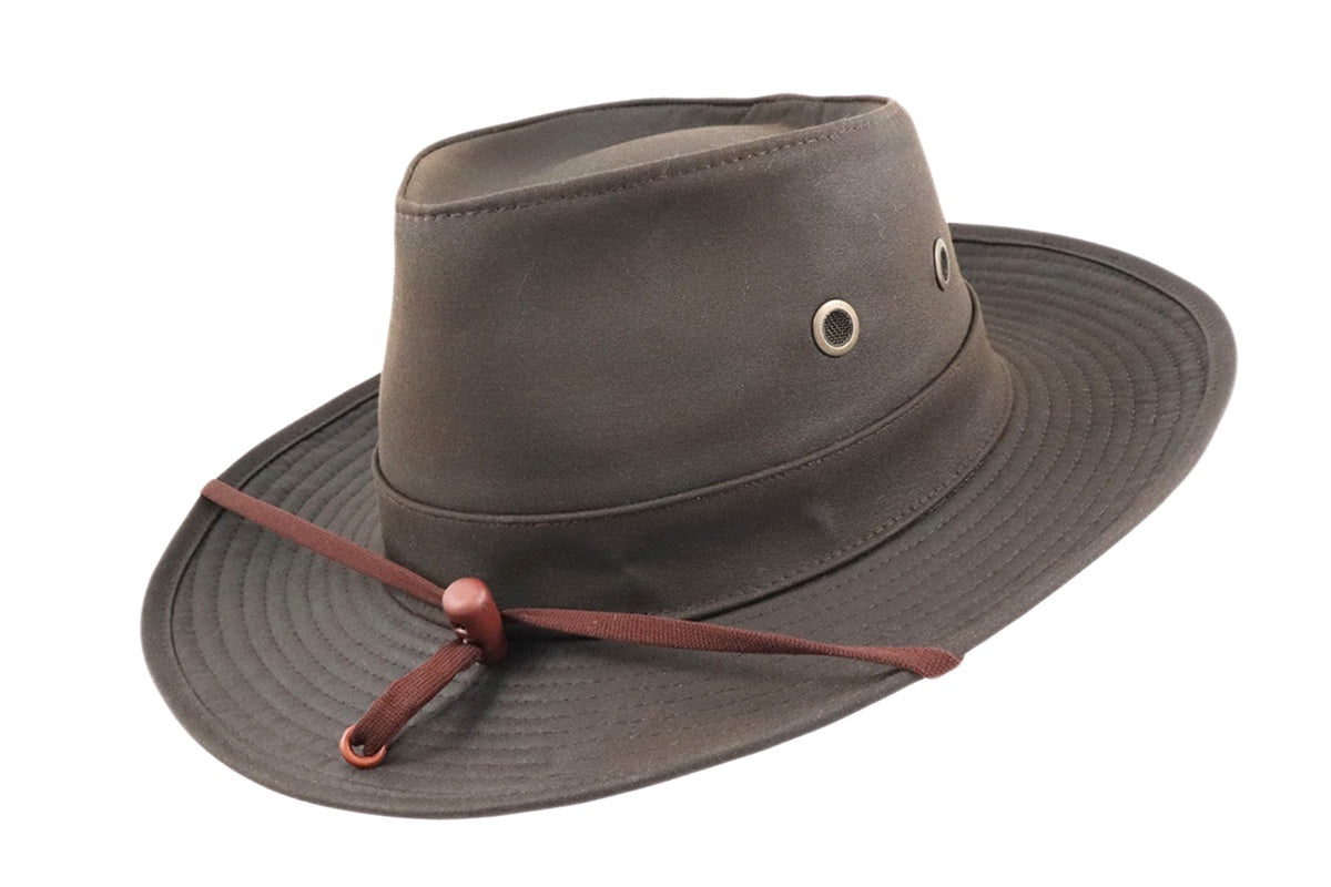 The Mackenzie Oilskin Wide Brim